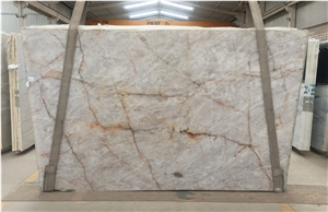 Cristallo Crystal Quartzite Slabs