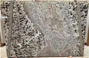 White Alaska Granite Slabs