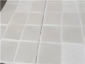 Cream White Marble Tiles, Slab