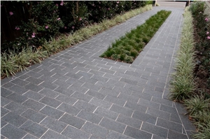 Grey Basalt Cobble Stone