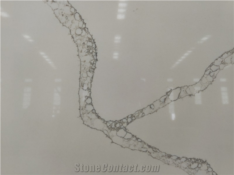 Calacatta Quartz Slab Liquid Vein Standard Size