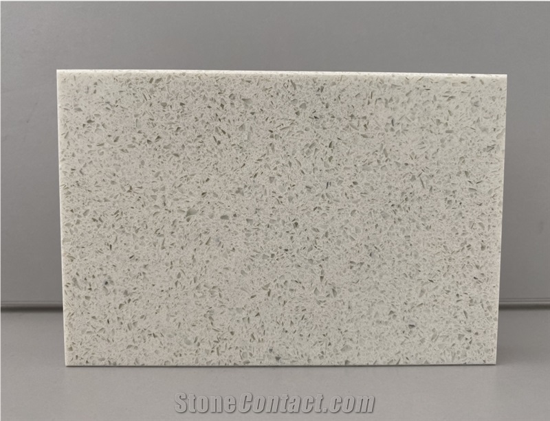 Fine Grain Crystal Clear Quartz Slabs