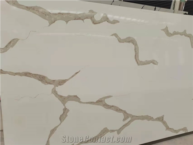 Quality Quartz Stone Calacatta Slabs