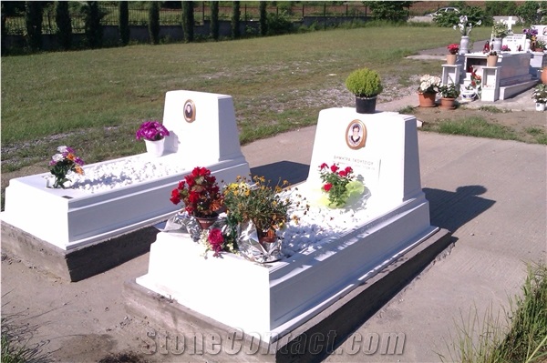 Artificial Tombstone - Model Donatello (White)
