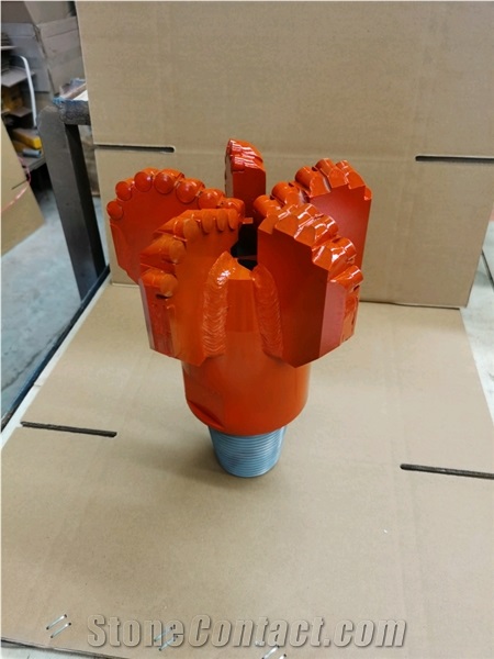 PDC Drag Bits