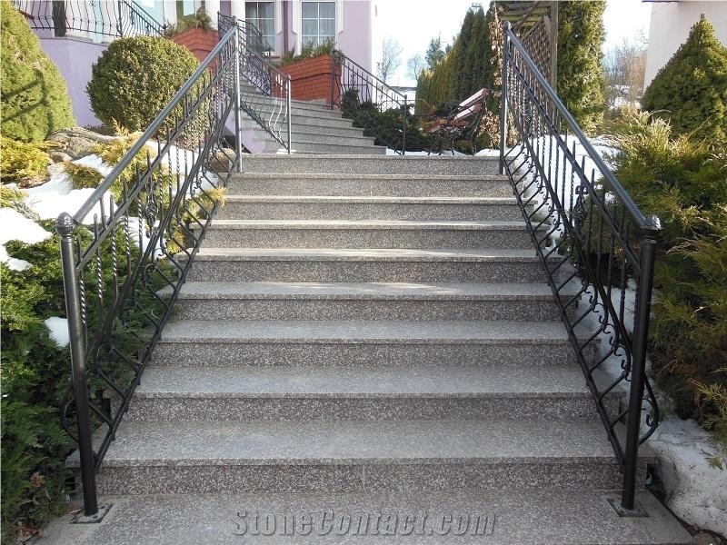 Granite Stair Steps And Risers