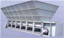 Raw Material Automatic Feeding Machine