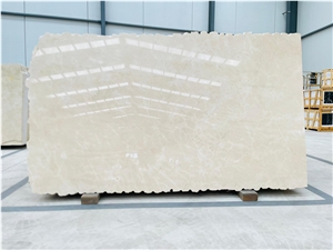 Crema Marfil Marble Slabs & Tiles