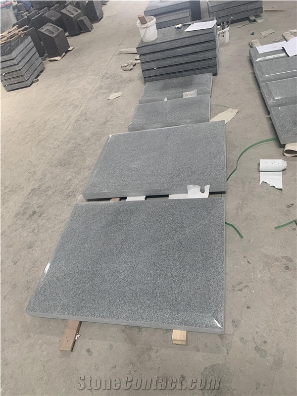 G633 Grey Granite Flat Markers