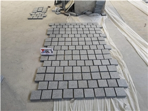 G654 Dark Grey Granite Cube Stone With Mesh Paver Cobble