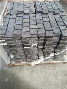 G684 Basalt Cube Stone Flamed