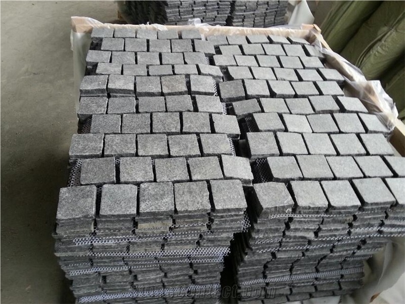 G684 Basalt Cube Stone Flamed