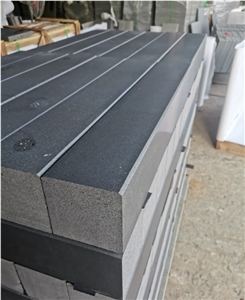 Hainan Black Basalt Kerbstone
