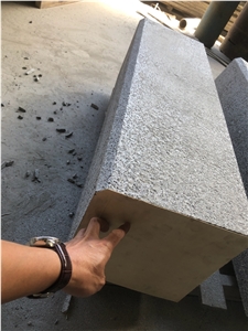 Hainan G654 Grey Granite Customized Flamed Kerbstone