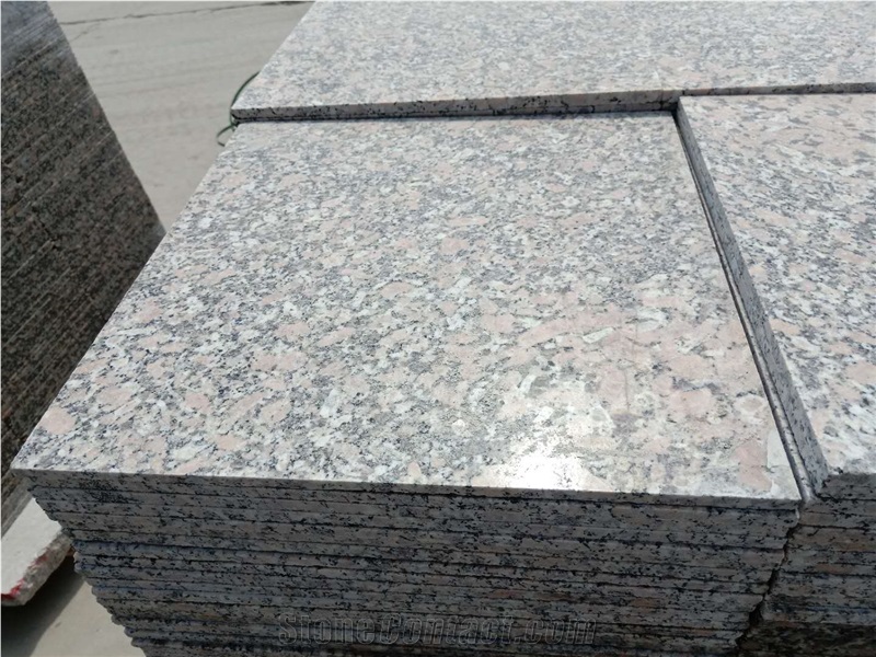 Peach Red Granite Polished Tiles