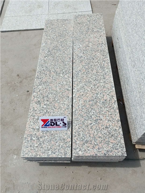 Peach Red Granite Polished Tiles