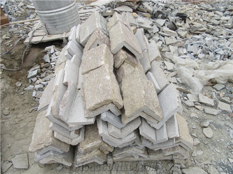 Tiger Skin Yellow Granite Crazy Random Size Loose Stone