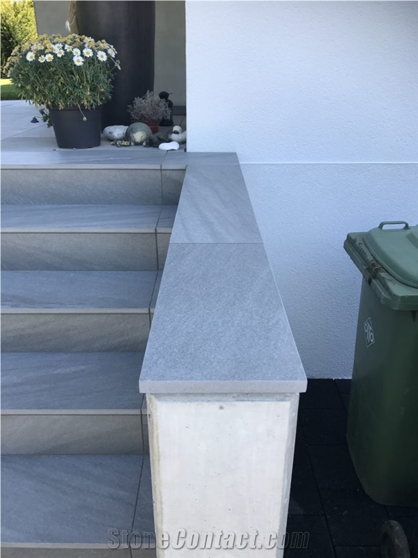 Bianco Cristallina White Marble Wall Parapets