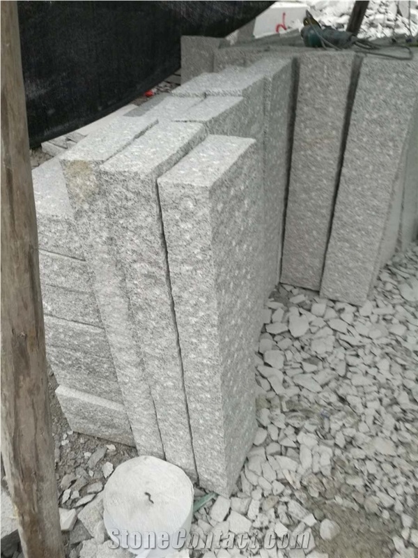 Cheap Pineapple Light Grey Granite Curbstone Kerbs Kerbstone