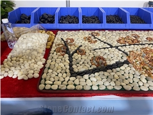 White & Black Marble Pebbles
