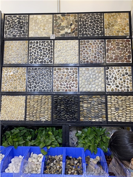 White & Black Marble Pebbles