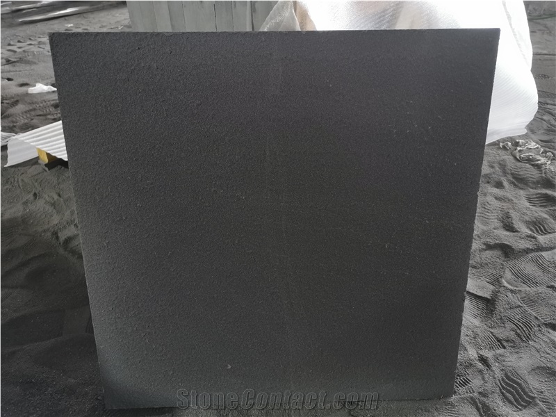 Black Sandstone Wall Caps Natural Edge Wall Coping