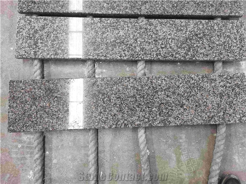 China Royal Brown Granite Stair Threshold