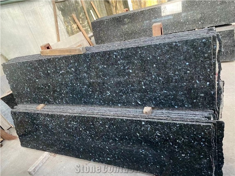 Emerald Peral Green Granite Slabs