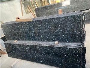 Emerald Peral Green Granite Slabs