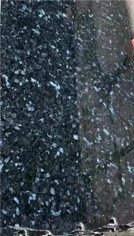Emerald Peral Green Granite Slabs