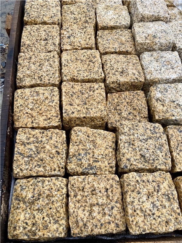Vietnam Yellow Granite Cubic Pavers, Cube Stone