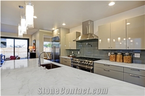 Calacatta Lux Quartzite Slabs