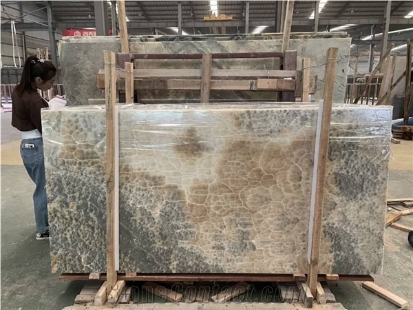 Wave Grey Onyx Slab
