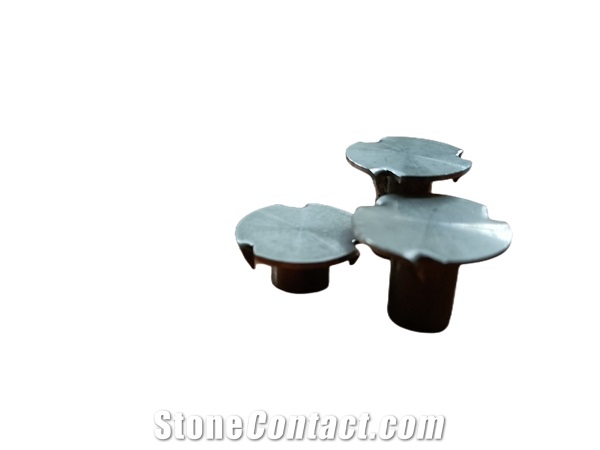 Embedded Nut/Expansion Nut/Insert/Cold Forged Four-Claw Nut