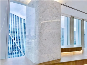 Statuario Venato Marble Round Dining Table Tops