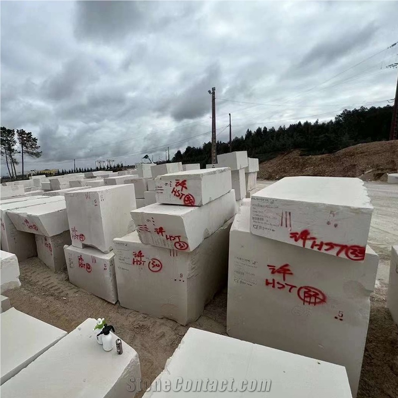 Factory Price Limestone Block Cut-To-Size For Outdoor Decor