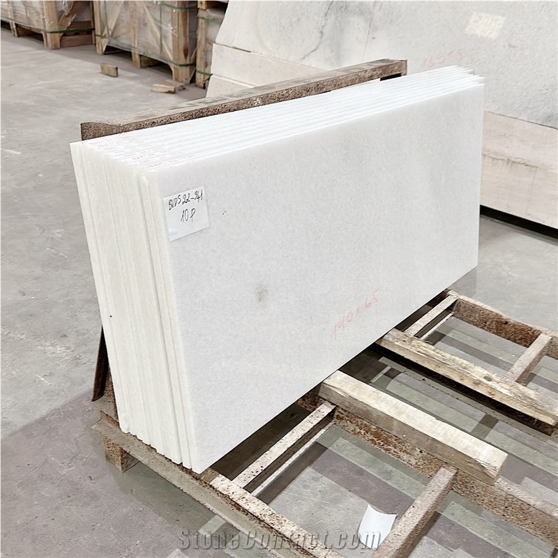 Viet Nam Super Snow White Marble Tiles & Slabs