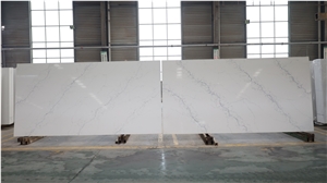 A Graceful And Regular Veins Quartz Slab