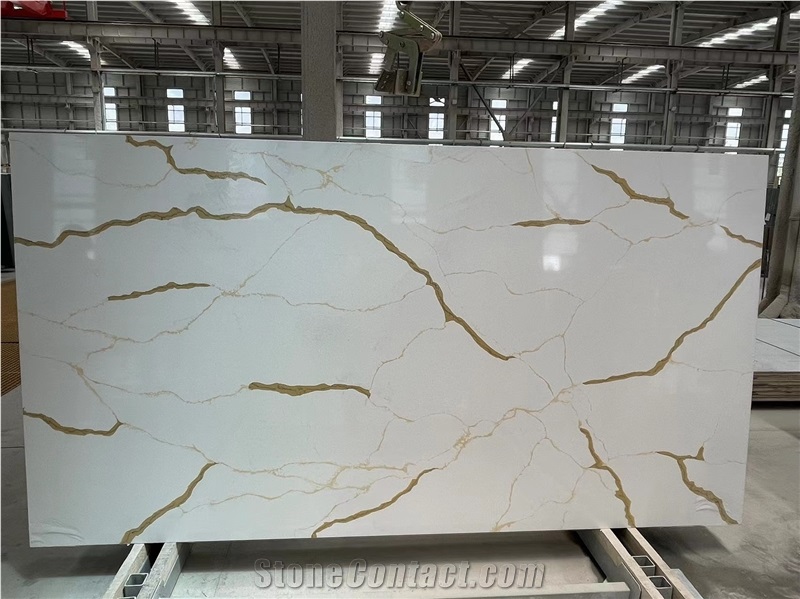 New Calacatta Quartz Stone With Brown Vein