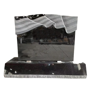 American  Flag Black Monument 02