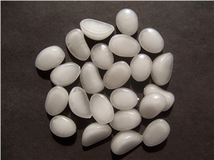 Glow In The Dark White Pebbles Stones Wholesale