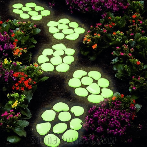 Glow In The Dark Yellow Pebbles Stones Wholesale