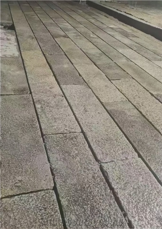 Reclaimed Paving Stone
