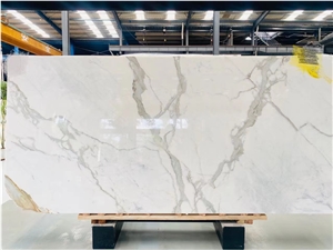 Calacatta  Carrara White Marble Italy