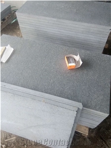 China Mongolian Black Granite Flamed Tiles