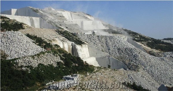 Hubei New 603 Granite Quarry
