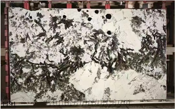 Brazil Alaska White Granite Large Slabs For Interior Design