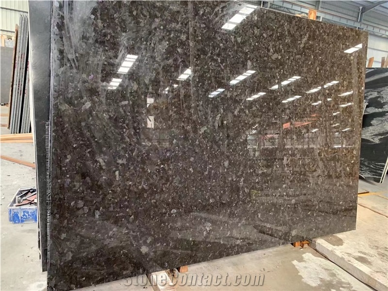 Good Surface Brown Granite Cohiba Granite  Slabs