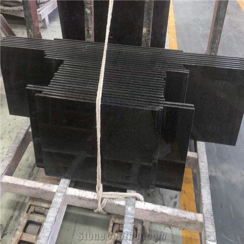 High Quality Oulainen Black Granite Slabs