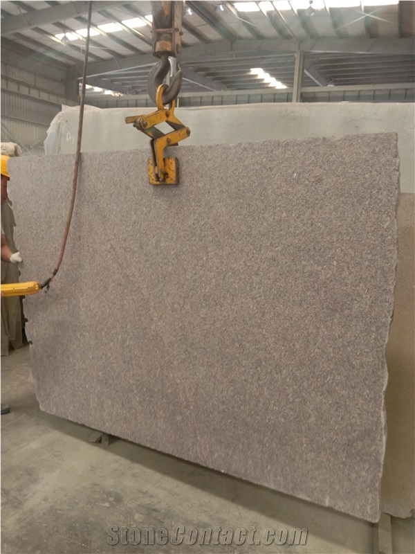 Majority Choice Dakota Mahogany Granite Slabs